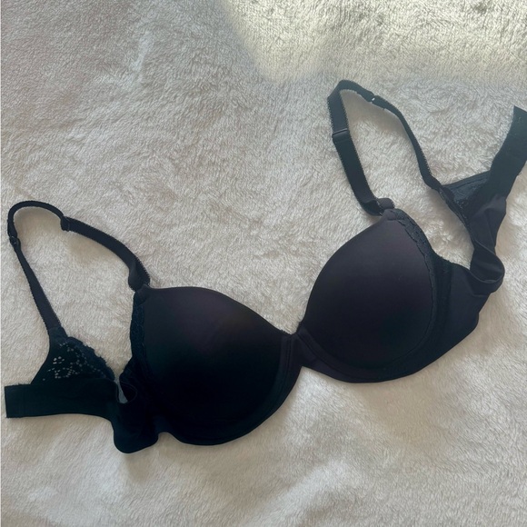 Maidenform Other - NWOT Elegant Black Bra